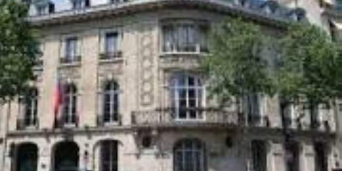 Visite de l'Hôtel de La Tour d'Auvergne, ambassade du Chili 
