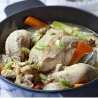 Poule au pot sauce suprême