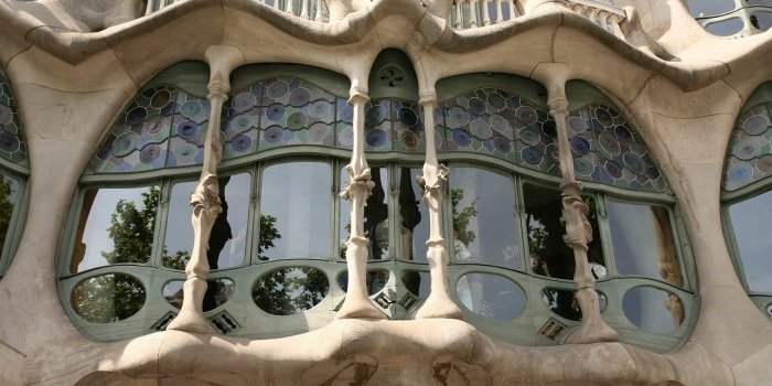 GAUDí - Architecte et créateur de génie