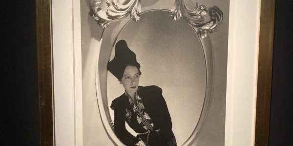 Shocking ! Les mondes surréalistes d'Elsa Schiaparelli